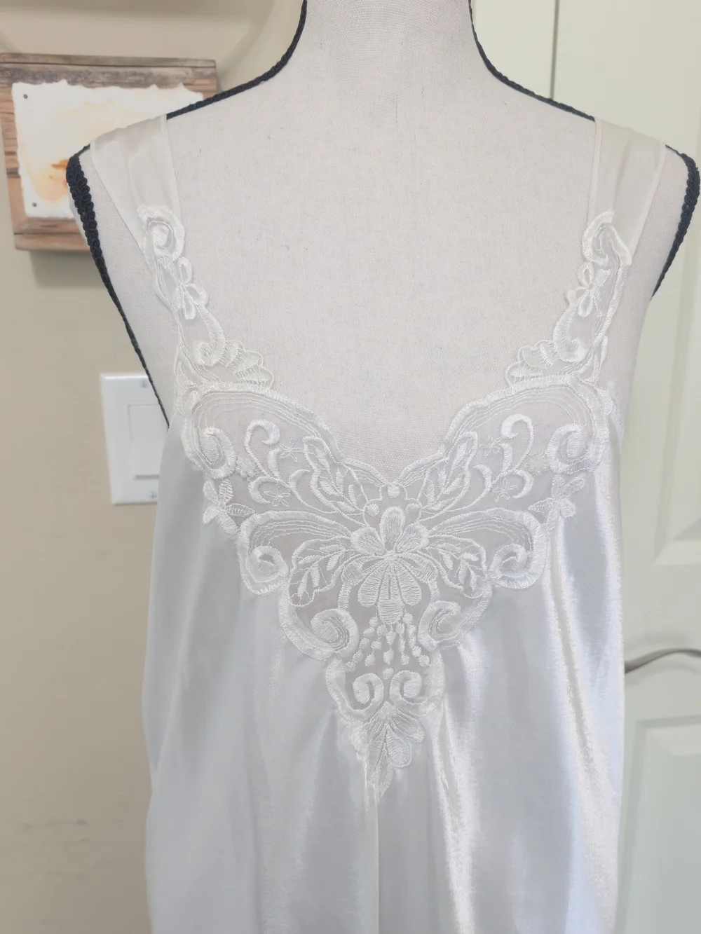 Appel Vintage White Silky Maxi Slip Dress Nightgown Lingerie Size M Bridal Lace